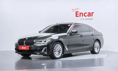 BMW 5-Series · 2023 год