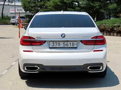BMW 7-Series 2018, 97404 км, за 32990000 KRW