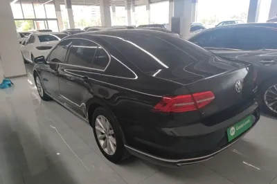 Volkswagen Magotan 2019, 123900 км, за 90453.78 CNY