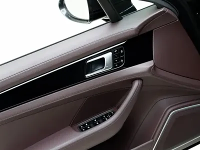 Porsche Panamera 2019, 76000 км, за 445000 CNY - фото 19