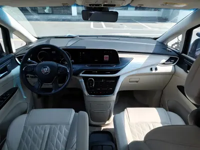 Buick GL8 2022, 42800 км, за 229800 CNY