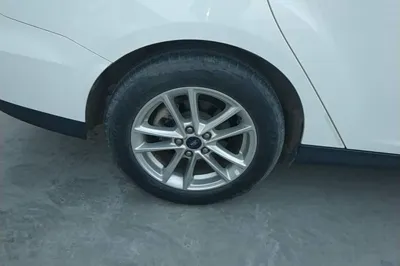 Ford Focus 2017, 65600 км, за 41168.5 CNY - фото 10