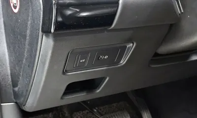 Land Rover Discovery 2019, 148997 км, за 29990000 KRW - фото 15