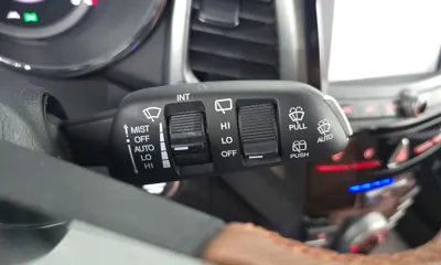KG_Mobility_Ssangyong TIBOLI 2019, 63700 км, за 10000000 KRW - фото 17