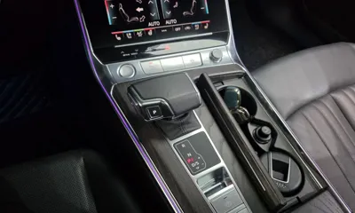 Audi A6 2020, 56107 км, за 30990000 KRW - фото 9