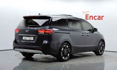 Kia Canival 2015, 98001 км, за 11000000 KRW