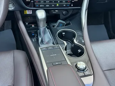 Lexus RX 2021, 44000 км, за 238000 CNY - фото 14