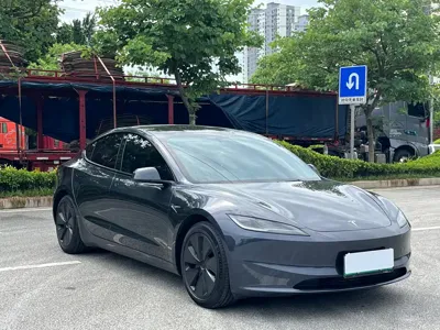 Tesla Model 3 2024, 45000 км, за 172500 CNY - фото 3