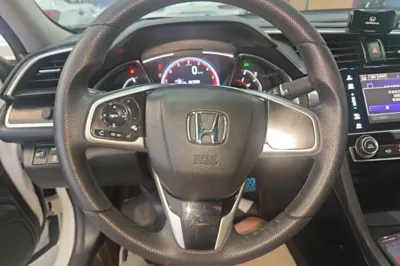 Honda Civic 2019, 35400 км, за 77653.2 CNY - фото 18