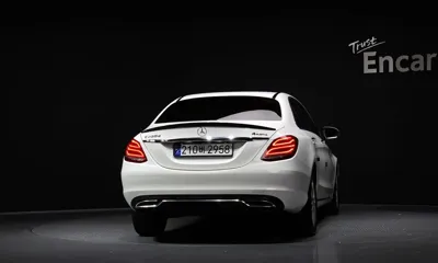 Mercedes-Benz C-Class 2018, 114449 км, за 17500000 KRW - фото 4