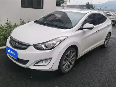 Hyundai Elantra Langdong · 2015 год