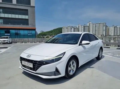 Hyundai Avante · 2021 год