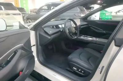 Xiaomi Auto SU7 2024, 17200 км, за 225730.78 CNY - фото 23