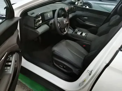 BYD Qin L 2025, 7100 км, за 84500 CNY - фото 15