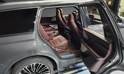 Lincoln Aviator 2022, 69106 км, за 41600000 KRW - фото 12