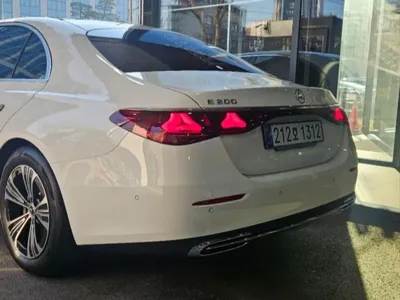 Mercedes-Benz E-Class 2025, 10000 км, за 50850000 KRW