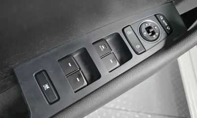 Hyundai Sonata 2017, 160511 км, за 8000000 KRW - фото 12