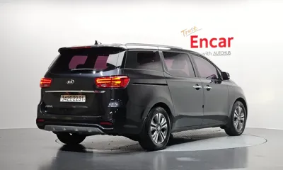 Kia Canival 2019, 141065 км, за 10750000 KRW - фото 2
