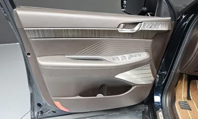 Hyundai Palisade 2023, 35615 км, за 38900000 KRW - фото 24