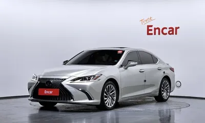 Lexus ES · 2019 год