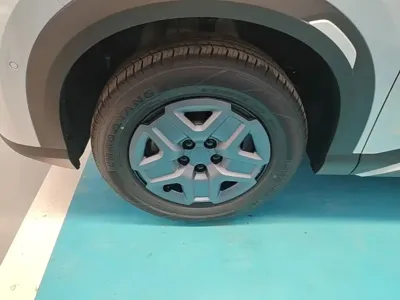 BYD Yuan Up 2026, 100 км, за 83000 CNY - фото 23