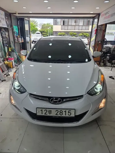 Hyundai Avante 2015, 117000 км, за 5300000 KRW