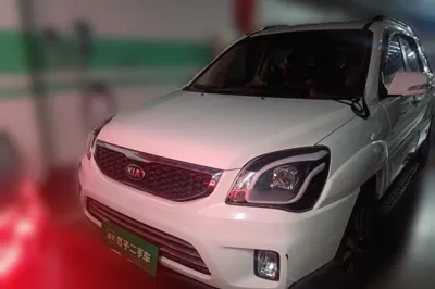 Kia Sportage 2013, 27100 км, за 23964.67 CNY
