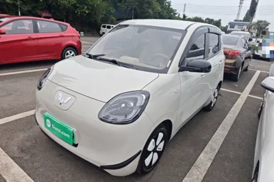 Wuling Hongguang MINIEV · 2025 год