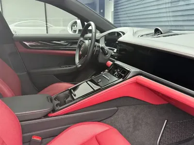 Porsche Panamera 2025, 14000 км, за 958000 CNY - фото 7