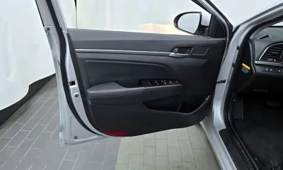 Hyundai Avante 2018, 18565 км, за 11900000 KRW - фото 24