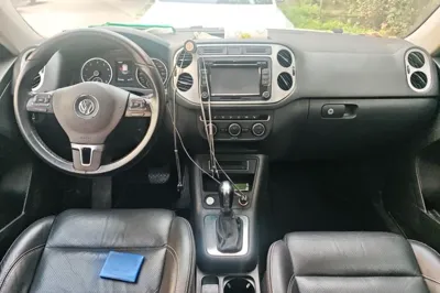 Volkswagen Tiguan 2016, 137400 км, за 55840.85 CNY - фото 6