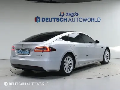Tesla Model S 2017, 82610 км, за 43900000 KRW