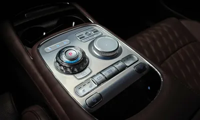 Genesis G90 2023, 19910 км, за 46000000 KRW - фото 9