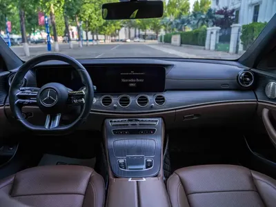 Mercedes-Benz E-Class 2021, 48000 км, за 249800 CNY - фото 11