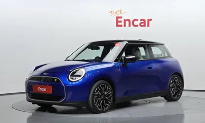 MINI Cooper · 2024 год