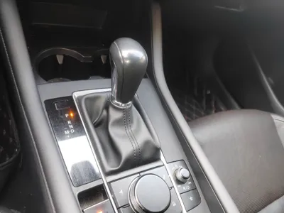 Mazda Mazda 3 Axela 2020, 47400 км, за 67840.66 CNY - фото 11