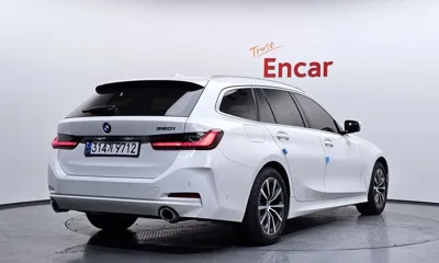 BMW 3-Series 2024, 18223 км, за 38000000 KRW