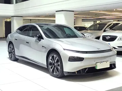 Xpeng P7 2022, 90000 км, за 98800 CNY