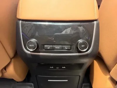 Li Auto Li ONE 2022, 80000 км, за 124000 CNY - фото 11