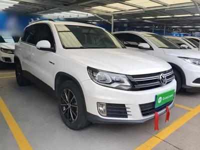 Volkswagen Tiguan 2016, 58000 км, за 62400 CNY - фото 4