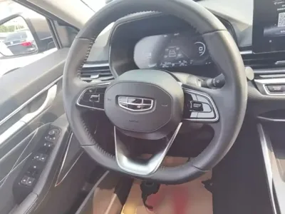 Geely Emgrand 2022, 27100 км, за 56300 CNY - фото 11