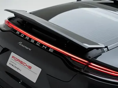 Porsche Panamera 2023, 35000 км, за 636000 CNY - фото 7