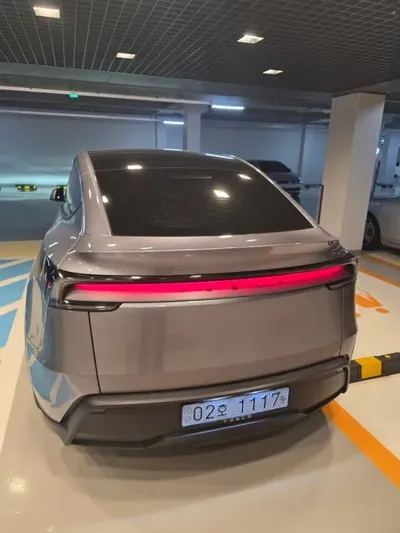 Tesla Model Y 2025, 8689 км, за 486000000 KRW