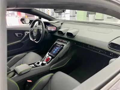 Lamborghini Huracán 2021, 19000 км, за 1750000 CNY - фото 8