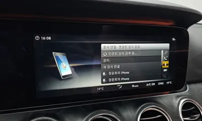 Mercedes-Benz E-Class 2018, 61729 км, за 23500000 KRW - фото 33