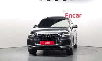 Audi Q7 2022, 45605 км, за 56900000 KRW