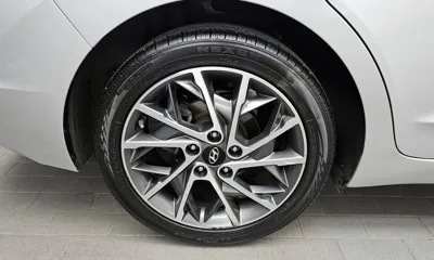 Hyundai Avante 2019, 81161 км, за 10600000 KRW - фото 5
