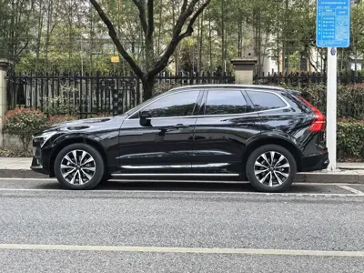 Volvo XC60 2023, 60000 км, за 158000 CNY - фото 3