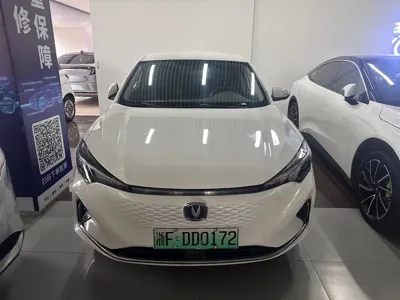 Changan Eado New Energy 2024, 90000 км, за 49800 CNY
