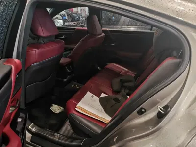 Lexus ES 2023, 92000 км, за 259800 CNY - фото 6